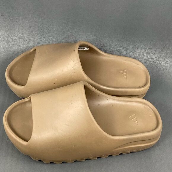 Adidas Yeezy Slide Core Brown womens size 5 - Picture 2 of 9